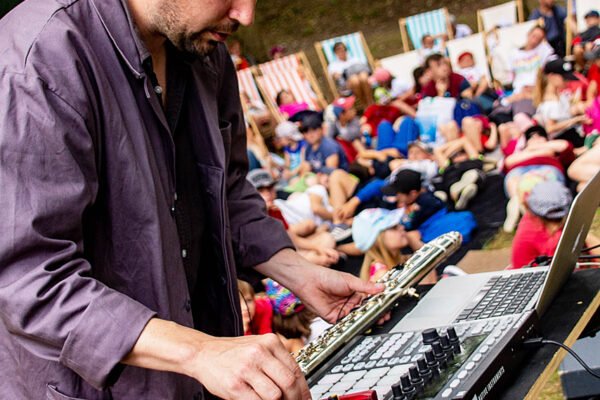 olivier-cariat-sieste-electro-conte-05